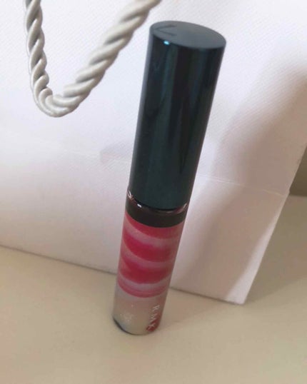 ミッドナイトフラワー リップグロス/RMK/リップグロスを使ったクチコミ(2枚目)