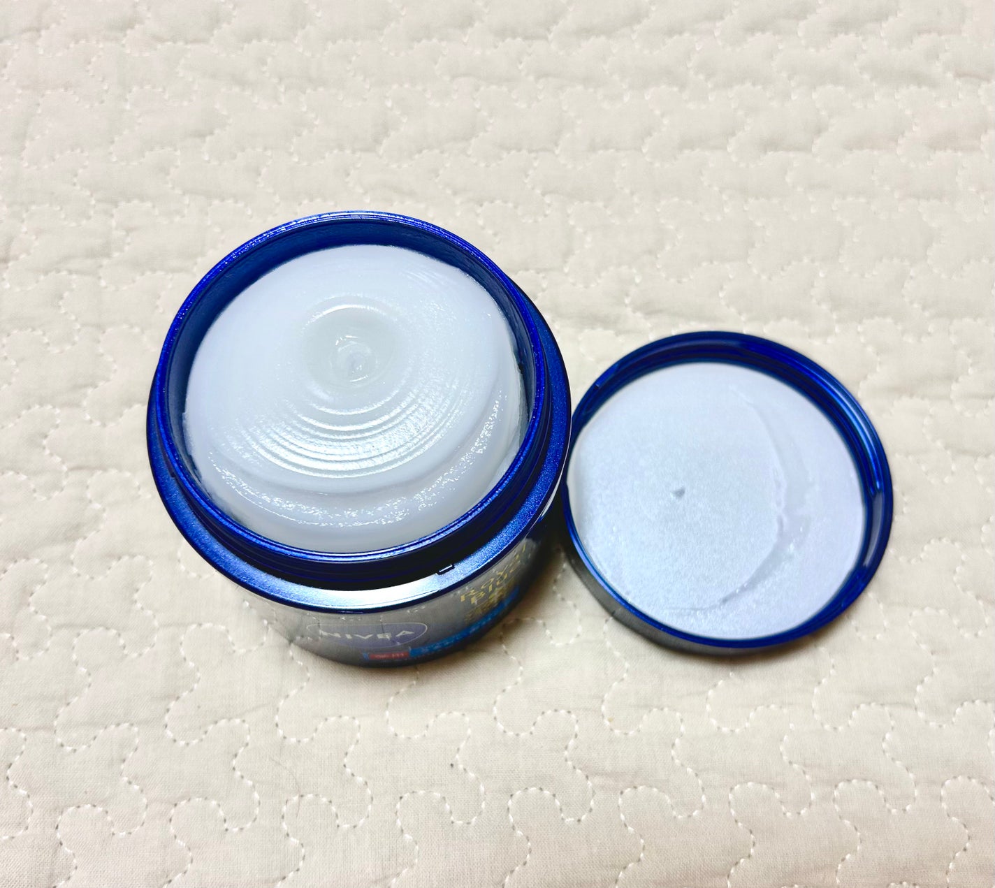 ニベア ロイヤルブルーボディクリーム うるおい密封ケア/ニベア/ボディクリームを使ったクチコミ(2枚目)