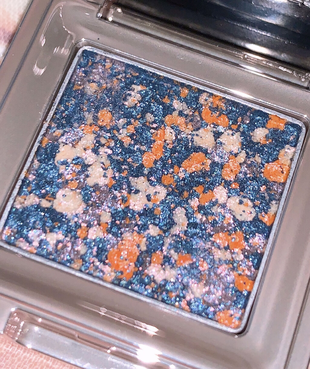 グリッタープリズム シャドウ/MISSHA/グリッターを使ったクチコミ（1枚目）