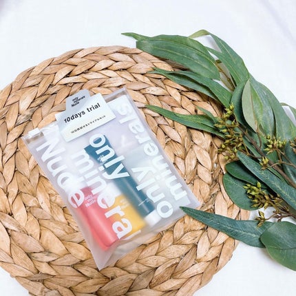 ONLY MINERALS オンリーミネラル Nude 10days トライアルのクチコミ「オンリーミネラル
Nudeスキンケアトライアルセットを使ってみました♪
敏感肌でも使えるビタ.....」(2枚目)