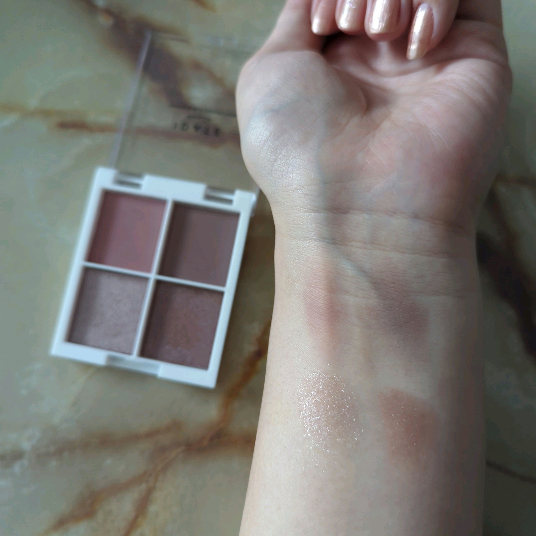 IDATE 4色アイシャドウパレット 01/IDATE/アイシャドウパレットを使ったクチコミ（3枚目）