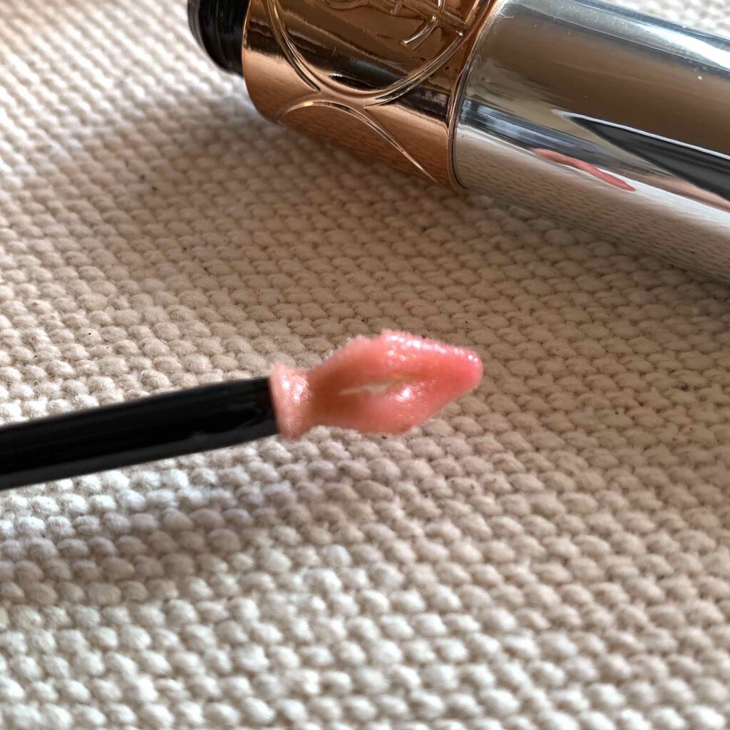 ヴォリュプテ ティントインオイル/YVES SAINT LAURENT BEAUTE/リップグロスを使ったクチコミ(2枚目)