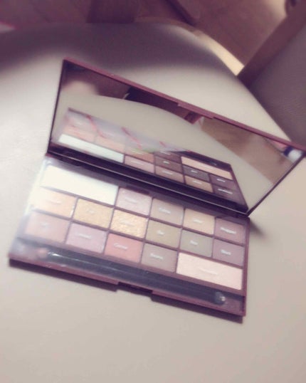 アイラブチョコレート/MAKEUP REVOLUTION/アイシャドウパレットを使ったクチコミ(2枚目)