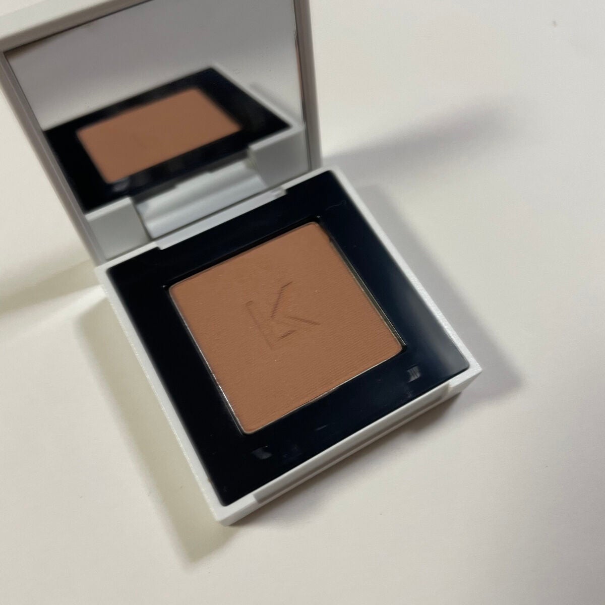 ジャストアイシャドウ/Laka/単色アイシャドウを使ったクチコミ(2枚目)