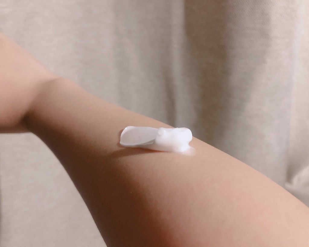 エクストラケア 高保湿クリーム/ジョンソンボディケア/ボディクリームを使ったクチコミ（2枚目）