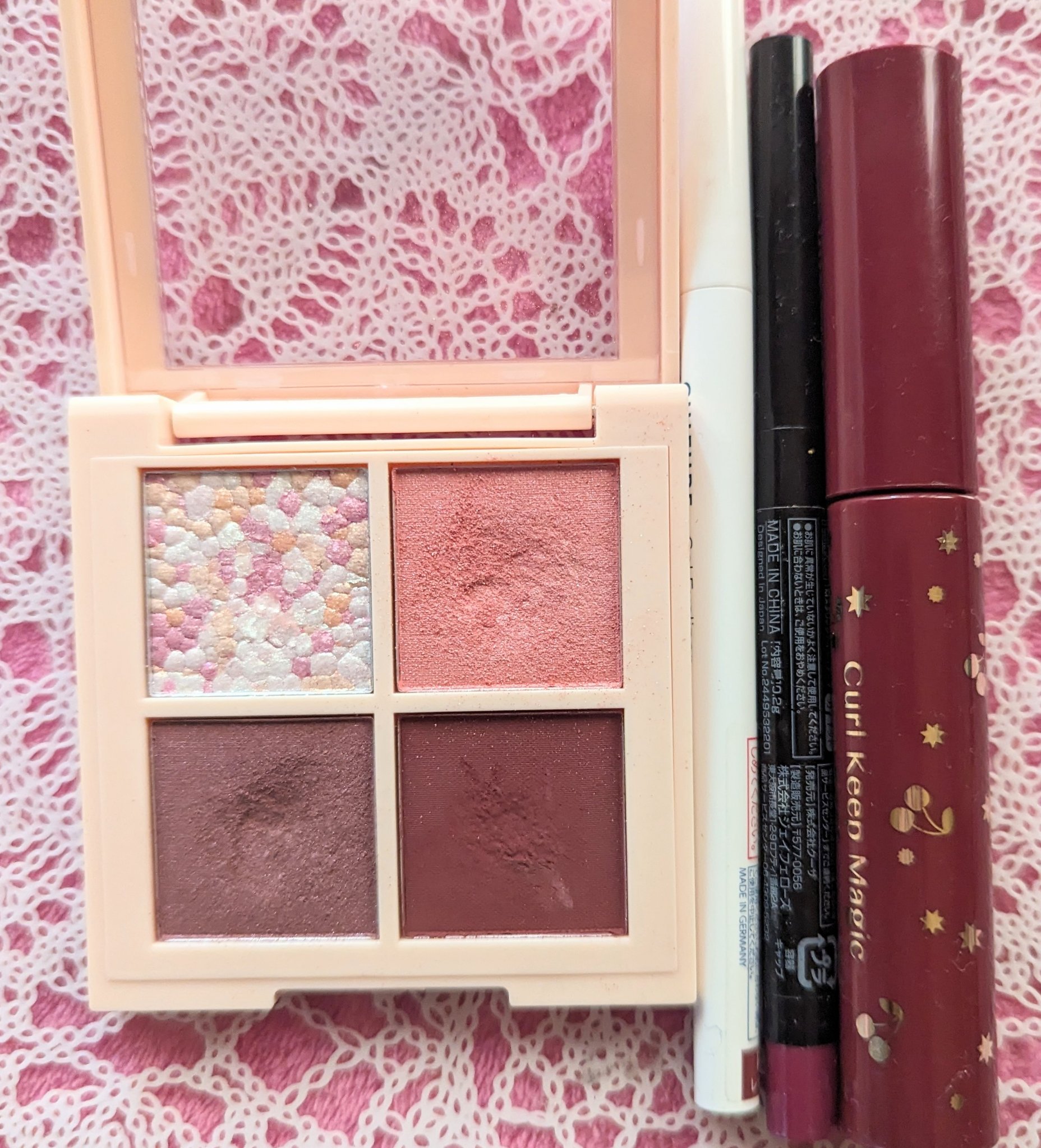 クレヨンタッチミー メタリックアイライナー/キャンドゥ/ペンシルアイライナーを使ったクチコミ（1枚目）