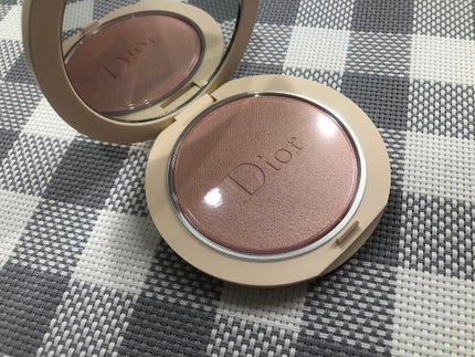 ディオールスキン フォーエヴァー クチュール ルミナイザー/Dior/プレストパウダーを使ったクチコミ(2枚目)