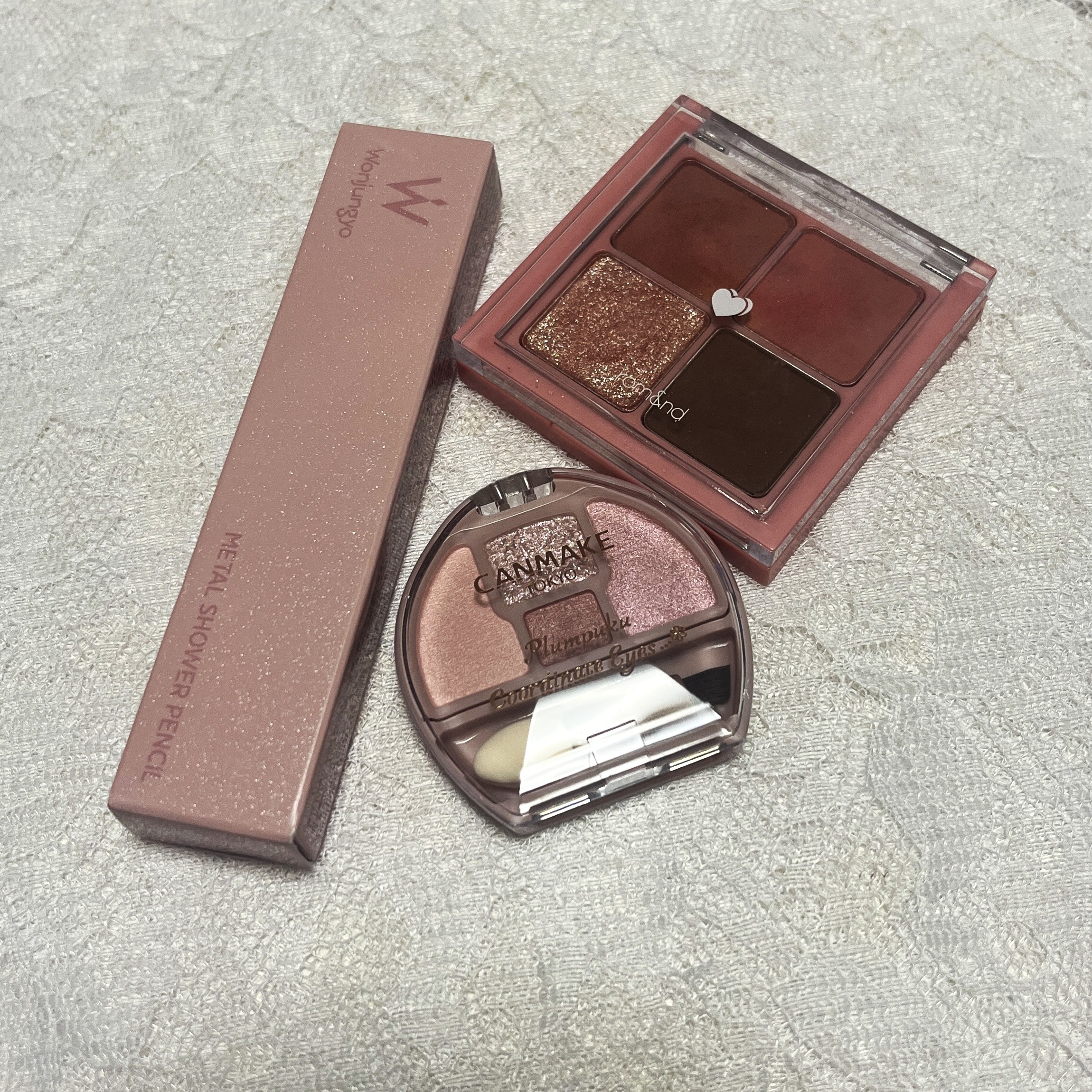 アンドバイロムアンド　メロウアイパレット/&nd by rom&nd/アイシャドウパレットを使ったクチコミ（1枚目）