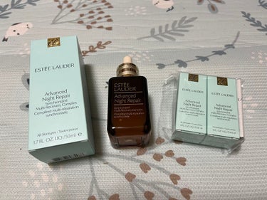 ESTEE LAUDER
アドバンス ナイト リペア SMR コンプレックス
50ml

15mlのサンプルが2個付いてくるキャンペーンやってたので、ストック用に買いました！
エスティの美容液は、朝のみ