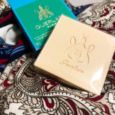 ゲルリナーデソープ アイリス/GUERLAIN/ボディ石鹸を使ったクチコミ（2枚目）