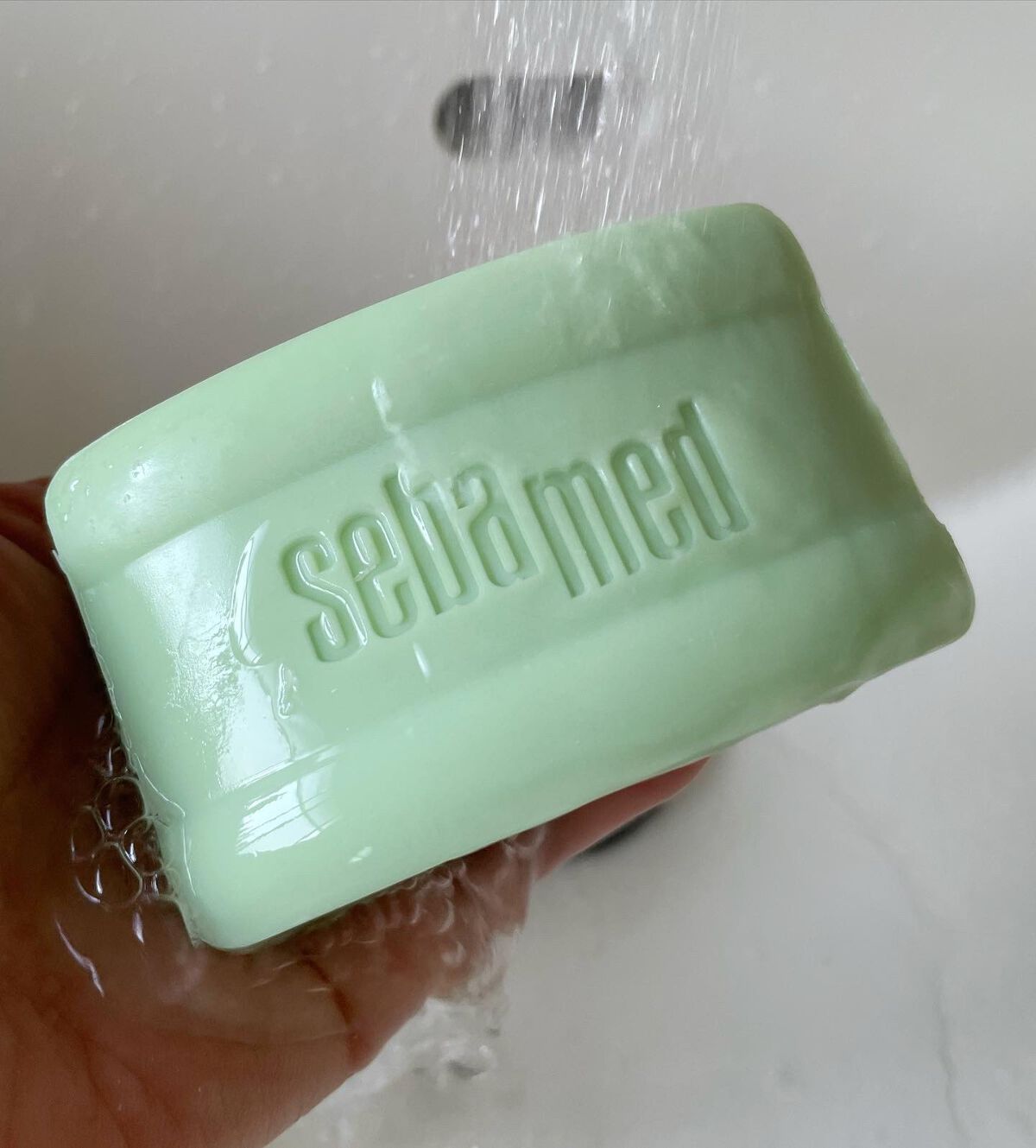 まる on LIPS 「多様で繊細な肌に寄り添う皮膚科学が生んだドイツのスキンケアブラ..」(2枚目)