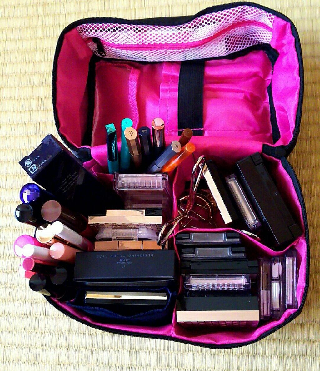 NMB48吉田朱里プロデュースオールインワンBIGメイクポーチ/主婦の友社/雑誌を使ったクチコミ（2枚目）