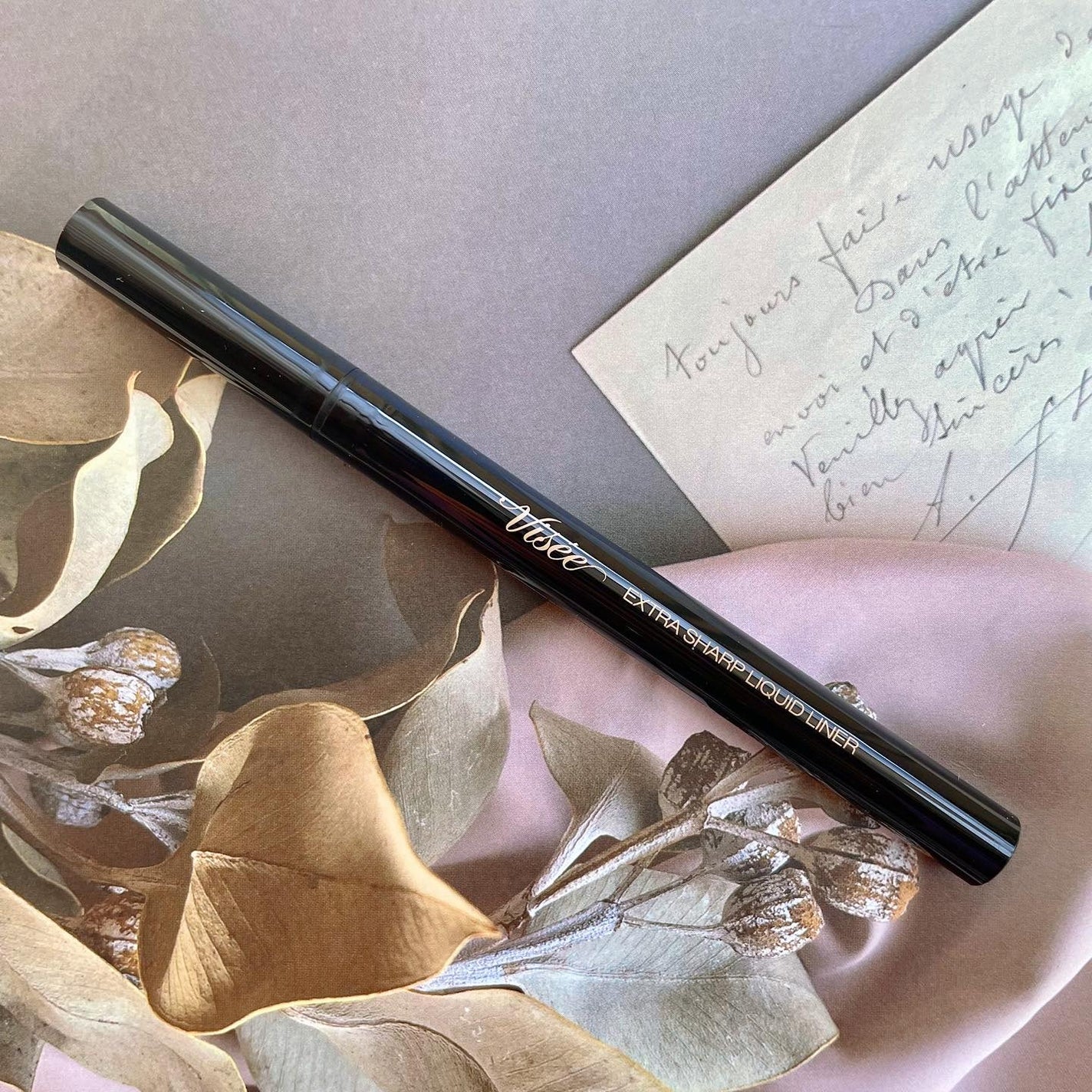エクストラシャープ リキッドライナー/Visée/リキッドアイライナーを使ったクチコミ(1枚目)