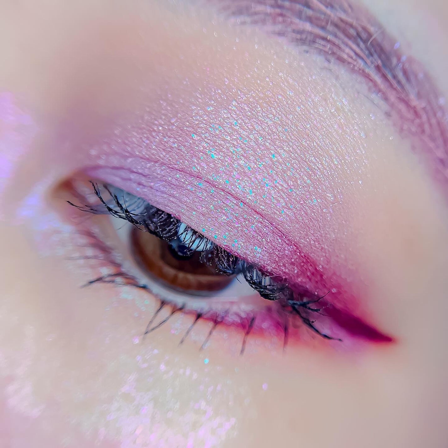 スキルレスライナー/LUMIURGLAS/リキッドアイライナーを使ったクチコミ(4枚目)