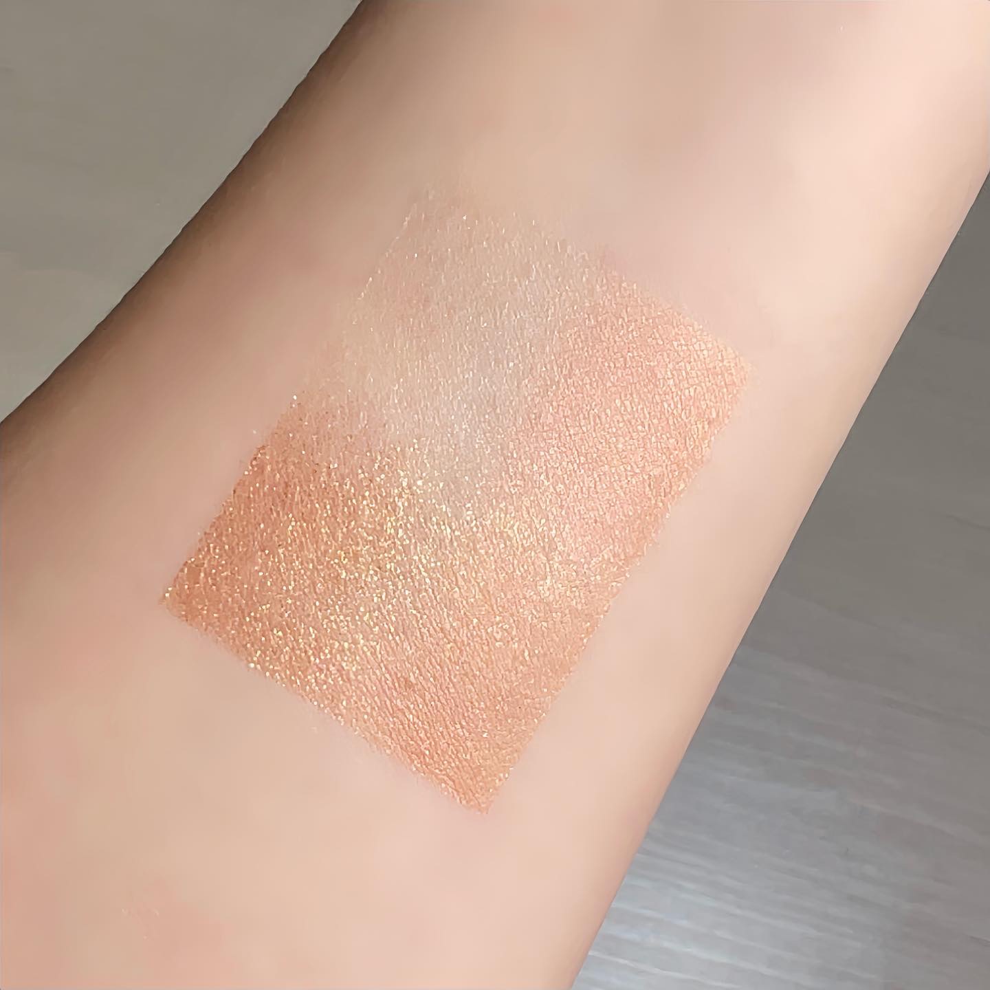 アイカラーレーション 23 Morning Glow/LUNASOL/アイシャドウパレットを使ったクチコミ（2枚目）