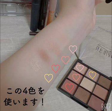 UR GLAM　BLOOMING EYE COLOR PALETTE/U R GLAM/パウダーアイシャドウを使ったクチコミ（3枚目）