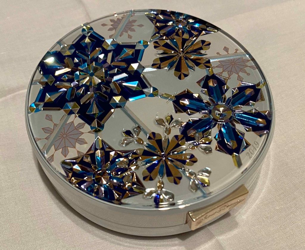 スノービューティー ホワイトニング ﻿ フェースパウダー 2019﻿/スノービューティー/プレストパウダーを使ったクチコミ（1枚目）