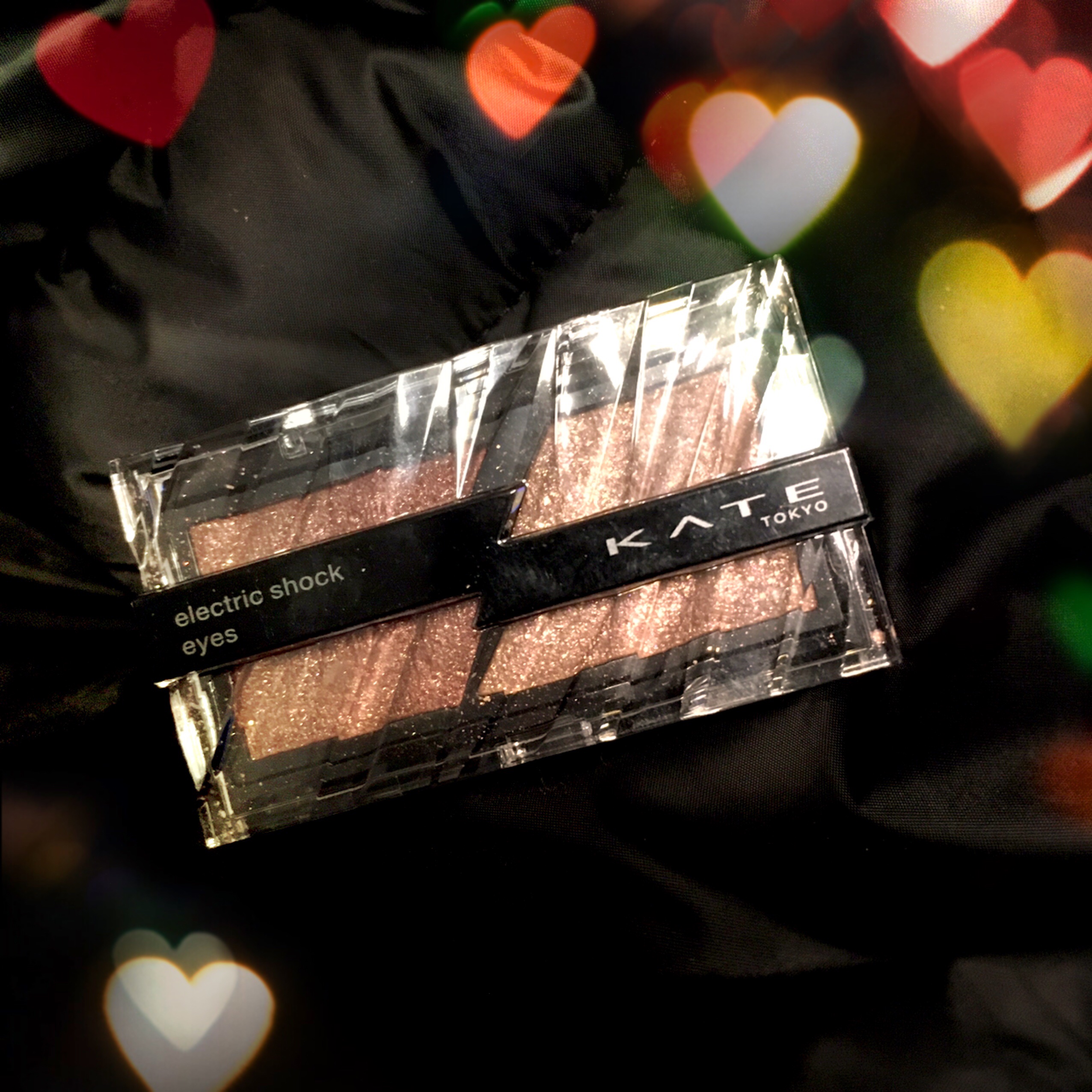 エレクトリックショックアイズ /KATE/アイシャドウパレットを使ったクチコミ（1枚目）