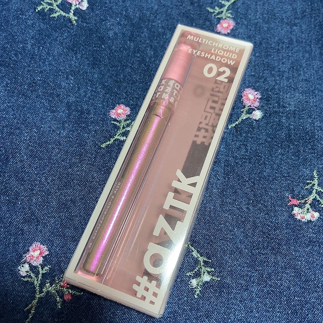 オーロラリキッドアイシャドウ/aZTK/リキッドアイシャドウを使ったクチコミ(1枚目)
