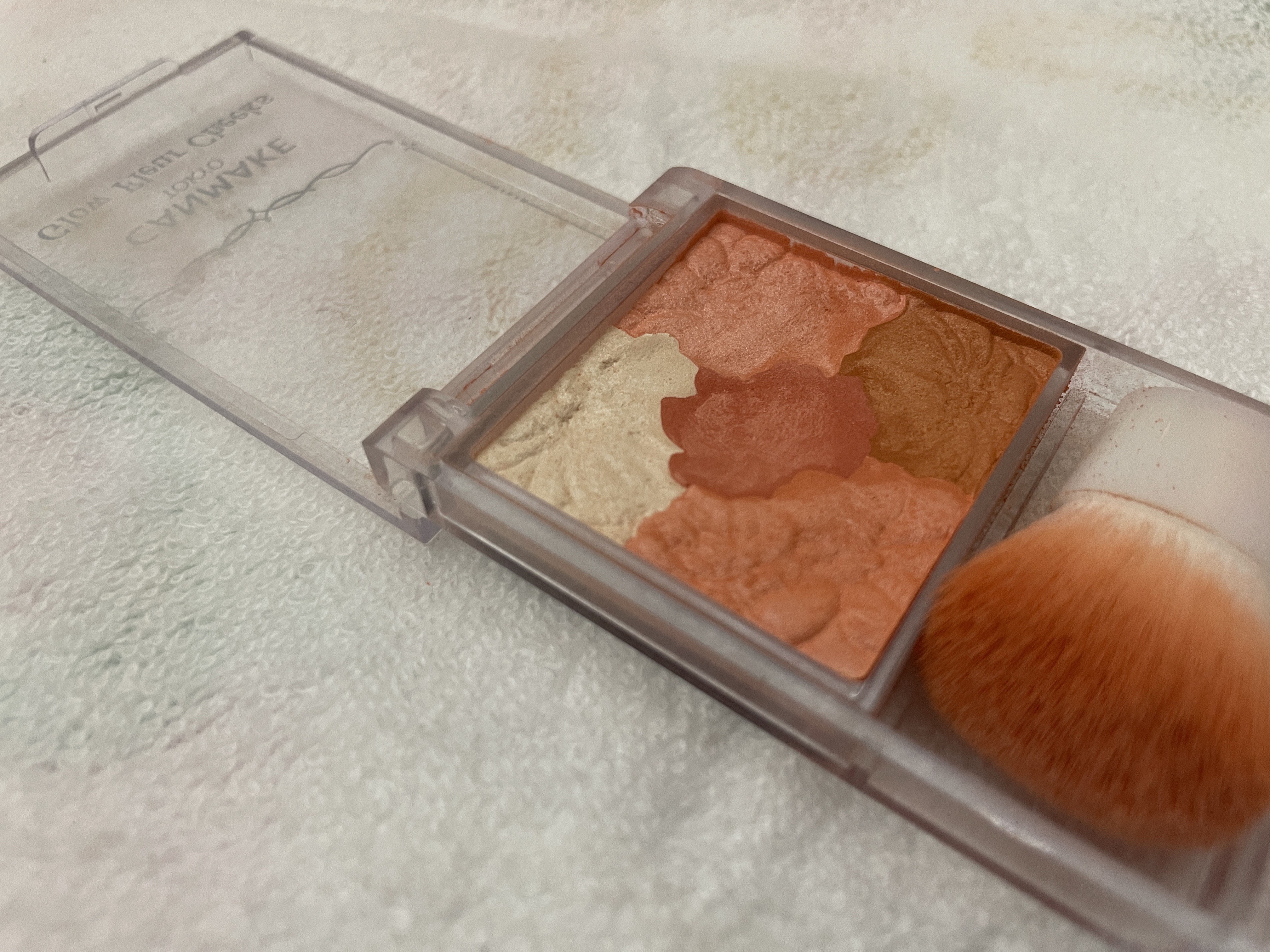 グロウフルールチークス/キャンメイク/パウダーチークを使ったクチコミ（1枚目）