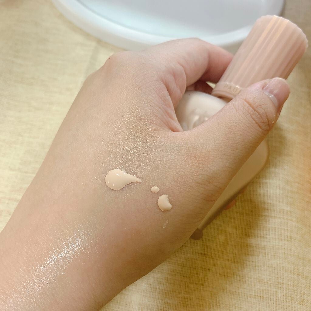 モイスチュアライジング ファンデーション プライマー/PAUL & JOE BEAUTE/化粧下地を使ったクチコミ(3枚目)