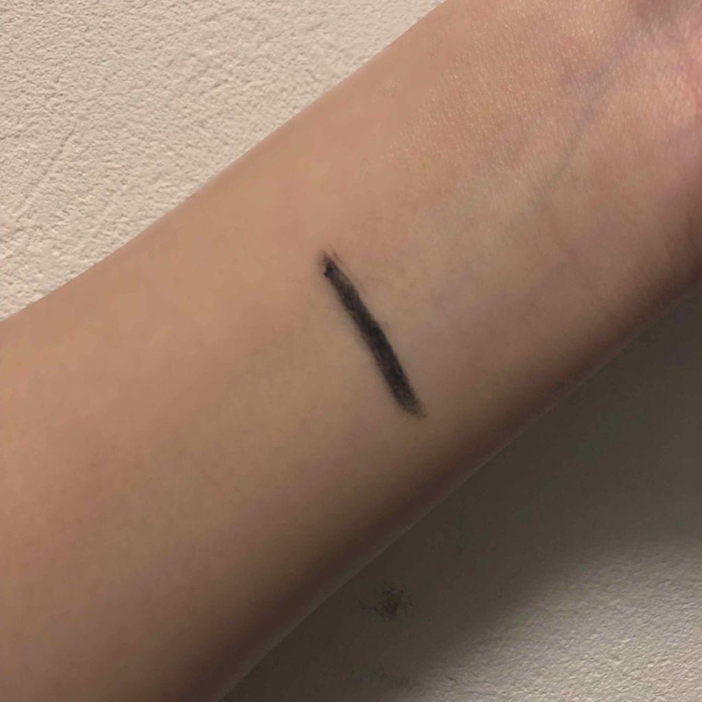 カラーステイ ワンストロークディファイニングライナー/REVLON/ペンシルアイライナーを使ったクチコミ（2枚目）