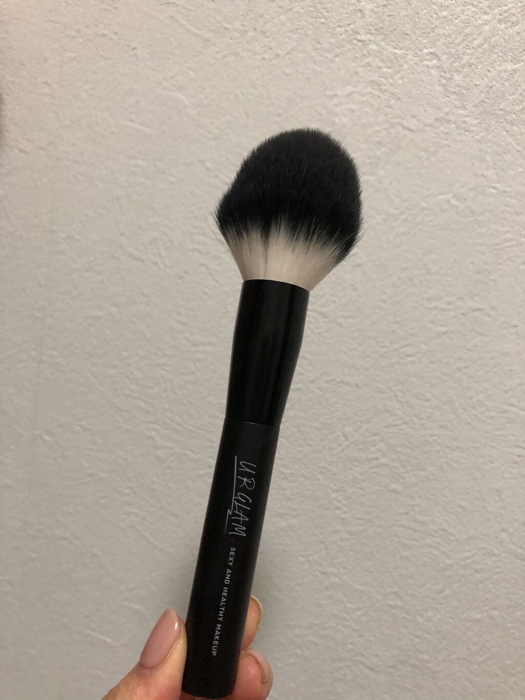 UR GLAM　POWDER BRUSH/U R GLAM/メイクブラシを使ったクチコミ（1枚目）