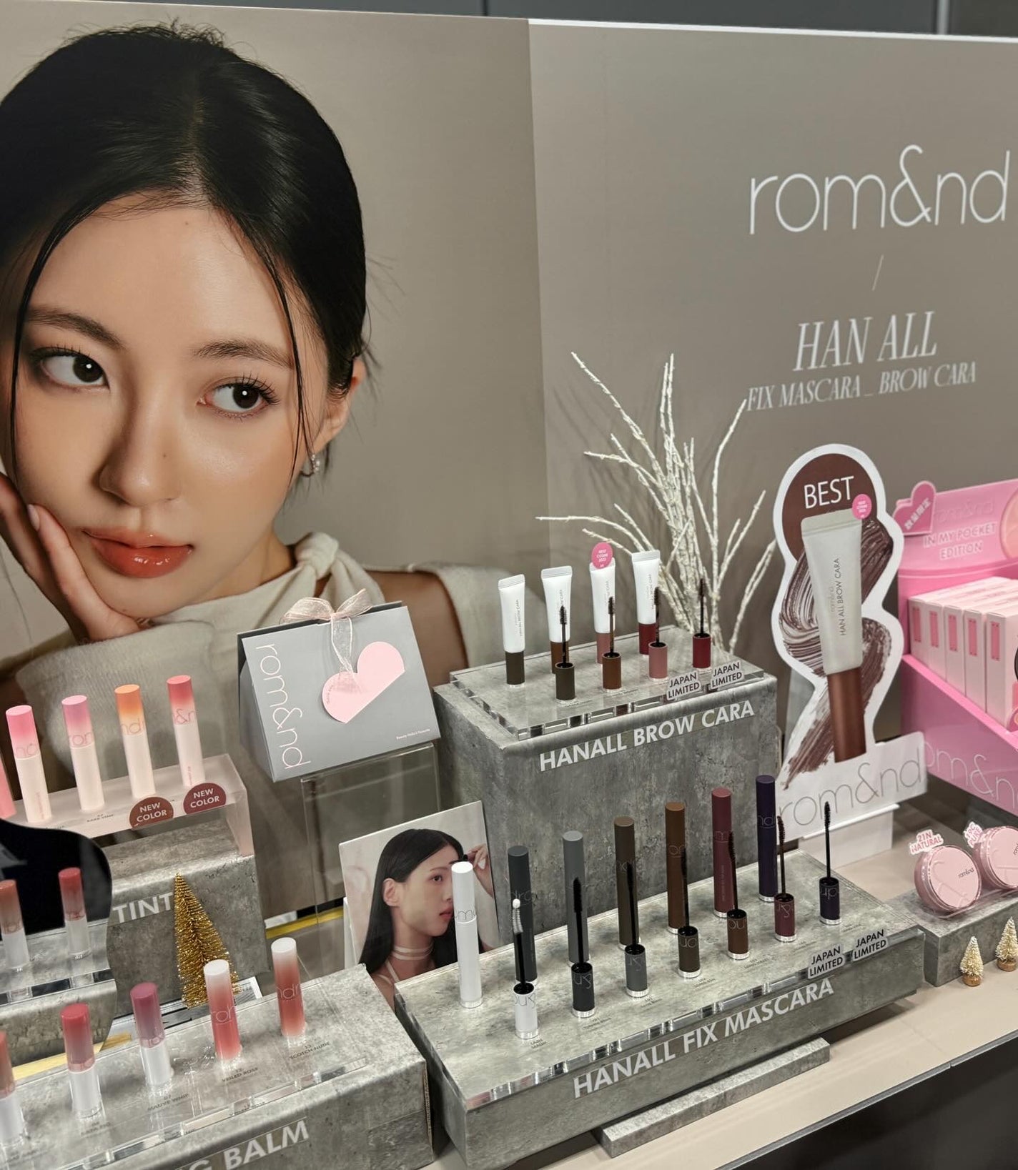 dakota on LIPS 「LOFTBestCosme2023第10回目のロフトベストコス..」(4枚目)