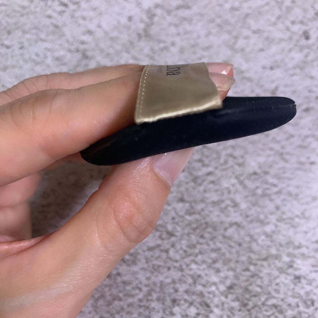 スキンフィットグラインディングセラムカバーパクト/ダルバ/その他ファンデーションを使ったクチコミ(5枚目)