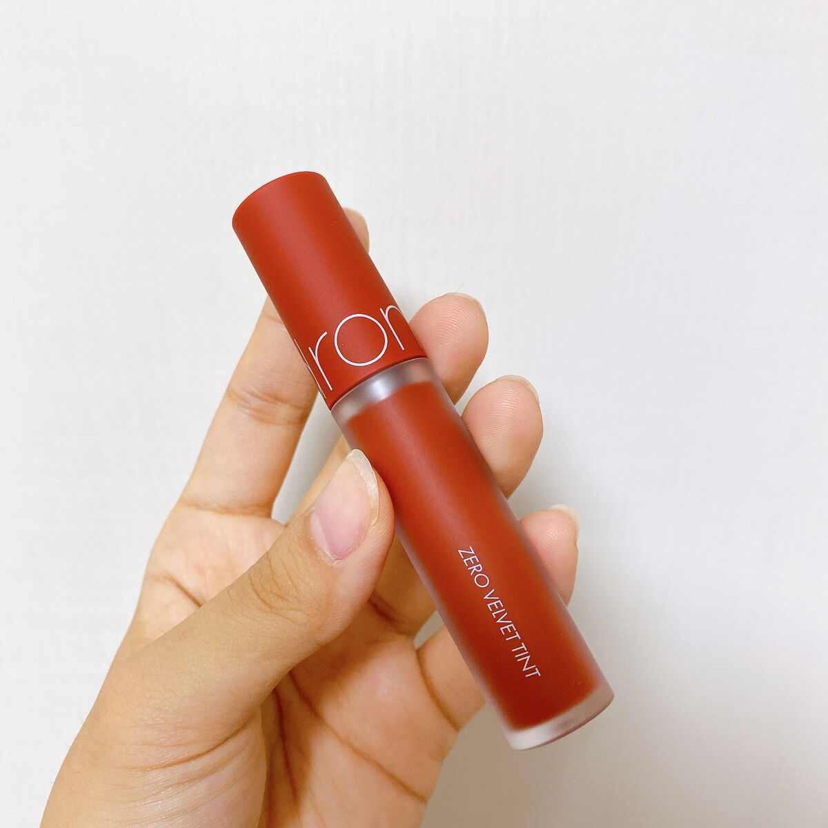 ゼロベルベットティント 13 ベリーケーキ(BERRY CAKE)/rom&nd/リップティントを使ったクチコミ（3枚目）