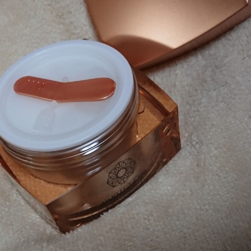 パーフェクトワン 薬用リンクルストレッチジェル/パーフェクトワン/オールインワン化粧品を使ったクチコミ（2枚目）