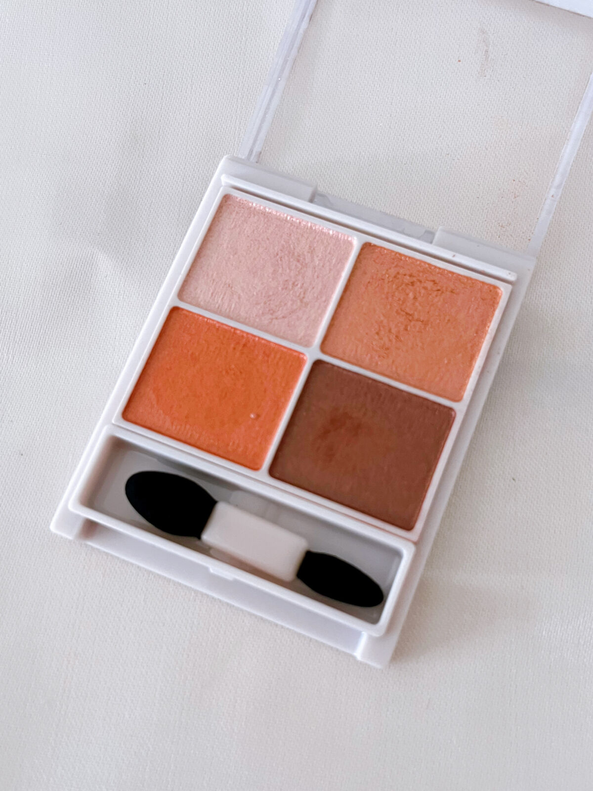 シルキースフレアイズ/キャンメイク/アイシャドウパレットを使ったクチコミ（2枚目）