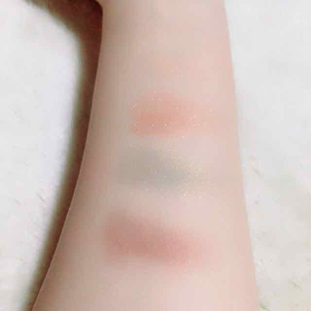 リアルクローズシャドウ/excel/アイシャドウパレットを使ったクチコミ（2枚目）