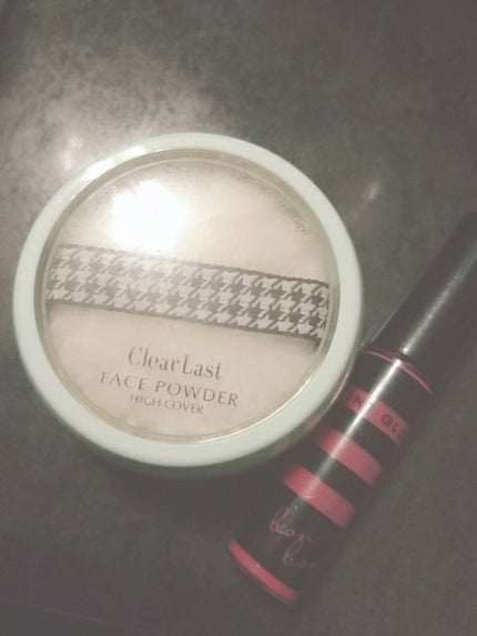 フェイスパウダー 薬用オークル/クリアラスト/プレストパウダーを使ったクチコミ(1枚目)