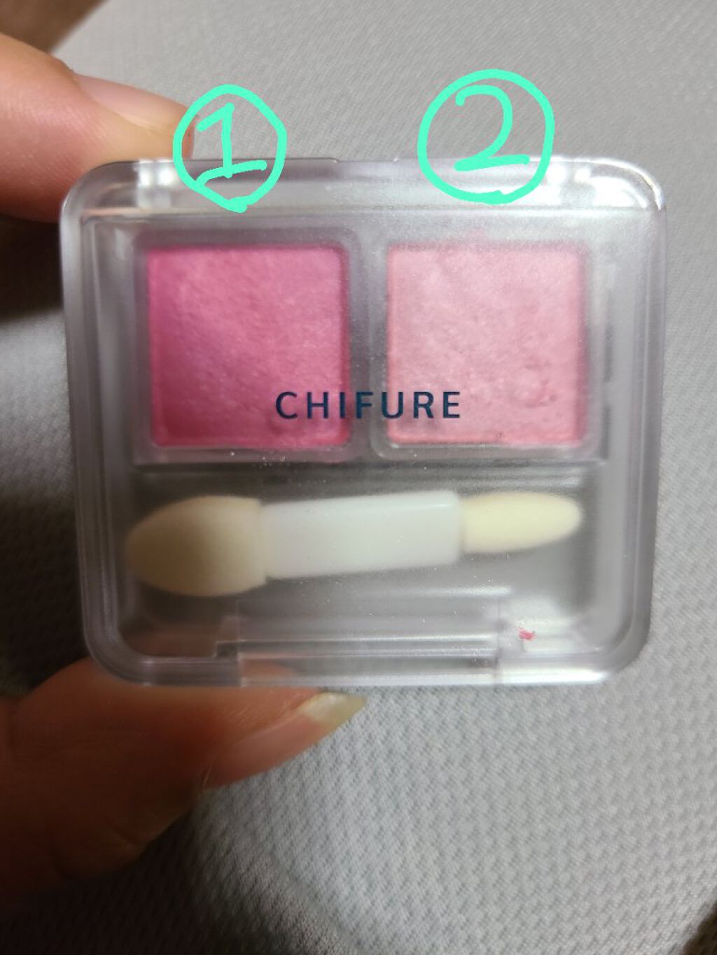 ツイン カラー アイシャドウ/ちふれ/アイシャドウパレットを使ったクチコミ（2枚目）