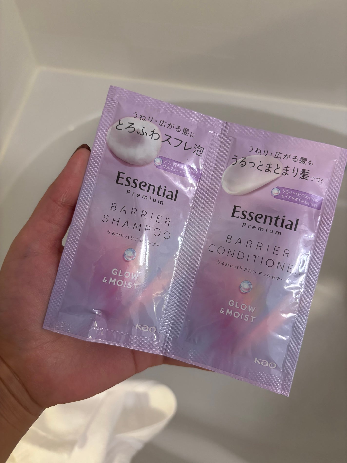 エッセンシャル プレミアム うるおいバリアシャンプー/コンディショナー グロウ&モイスト/エッセンシャル/市販シャンプーを使ったクチコミ(1枚目)