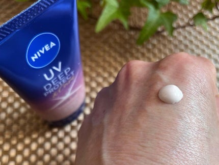 ニベアUV ディープ プロテクト&ケア トーンアップ エッセンス/ニベア/日焼け止めローションを使ったクチコミ(3枚目)