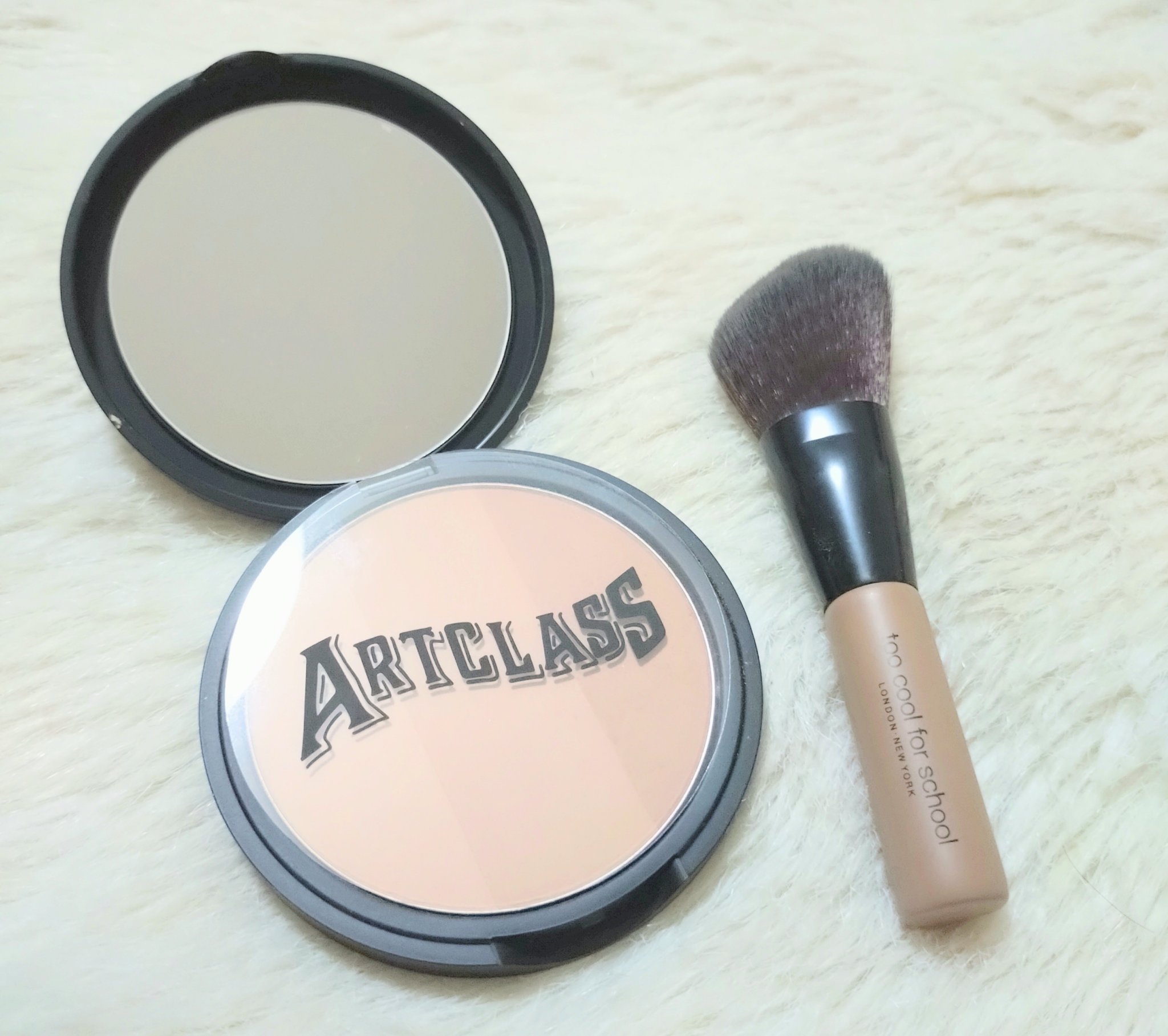 アートクラスバイロダン シェーディング 1.5 ニュートラル マスター(ブラシ付き)/too cool for school/シェーディングを使ったクチコミ（2枚目）