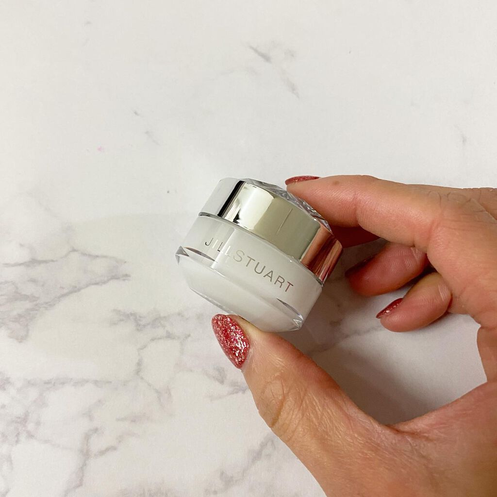 ジルスチュアート リップバーム ホワイトフローラル/JILL STUART/リップバームを使ったクチコミ（1枚目）