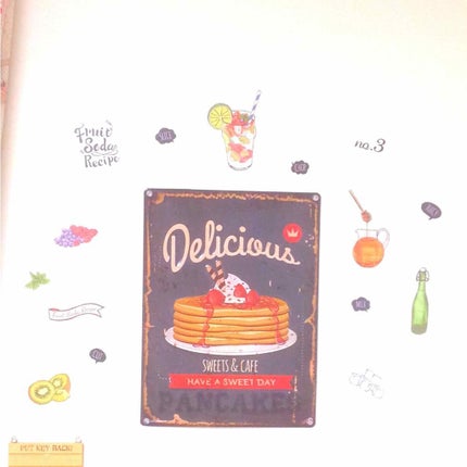 Ⓜ︎ on LIPS 「やっと完成したー‼︎😂一週間かけて、壁につけるもの買ったり、家..」(1枚目)