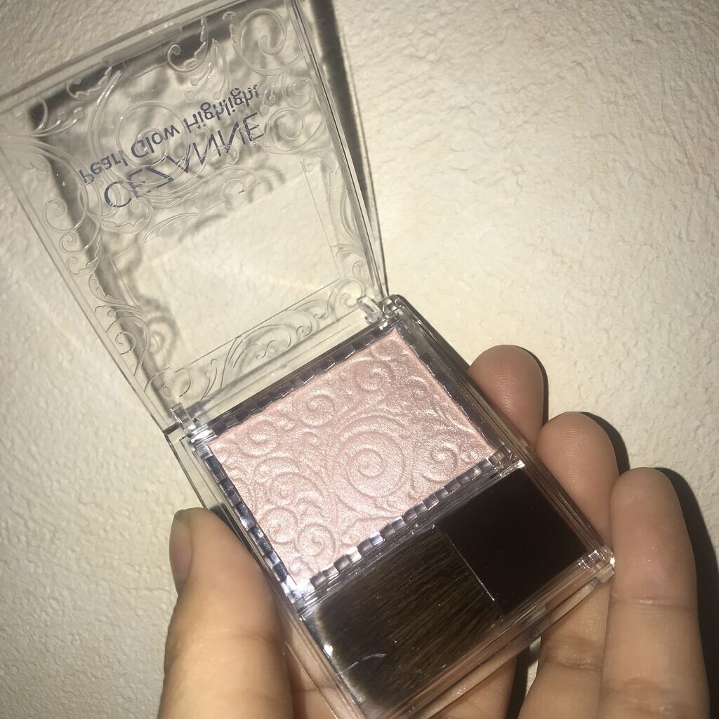 パールグロウハイライト/CEZANNE/パウダーハイライトを使ったクチコミ（2枚目）