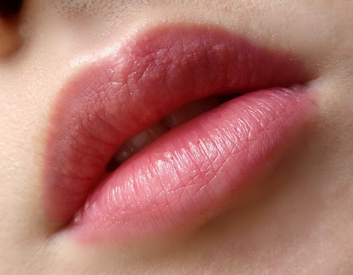 カラーステイ サテン インク/REVLON/口紅を使ったクチコミ（3枚目）