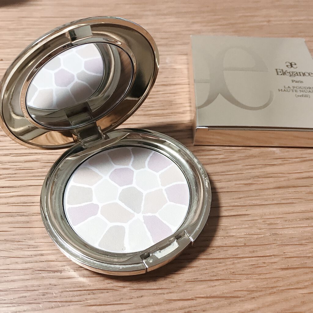 ラ プードル オートニュアンス V ゴージャス/Elégance/プレストパウダーを使ったクチコミ（2枚目）