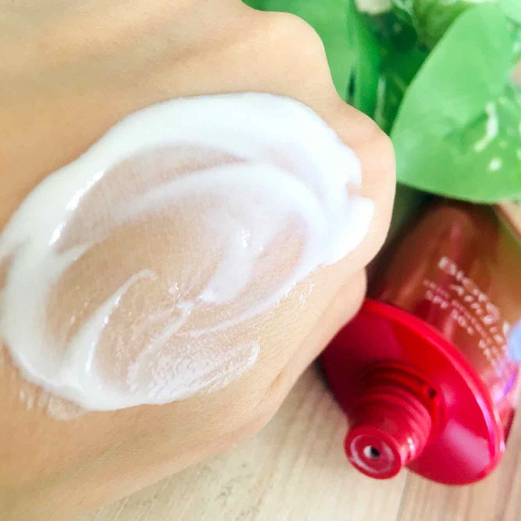 UV アスリズム スキンプロテクトエッセンス/ビオレ/日焼け止めローションを使ったクチコミ(4枚目)