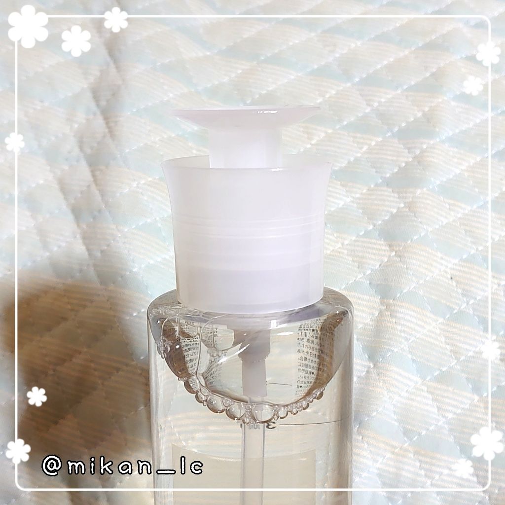 数ある投稿から閲覧有り難う御座います、Orange*(蜜柑)です。
今回は無印良品から出ている、ポンプヘッド・コットン専用のレビューです。
宜しければ目を通して頂けると嬉しいです。

→ Good Point
片手で楽々コットンに染み込ませ