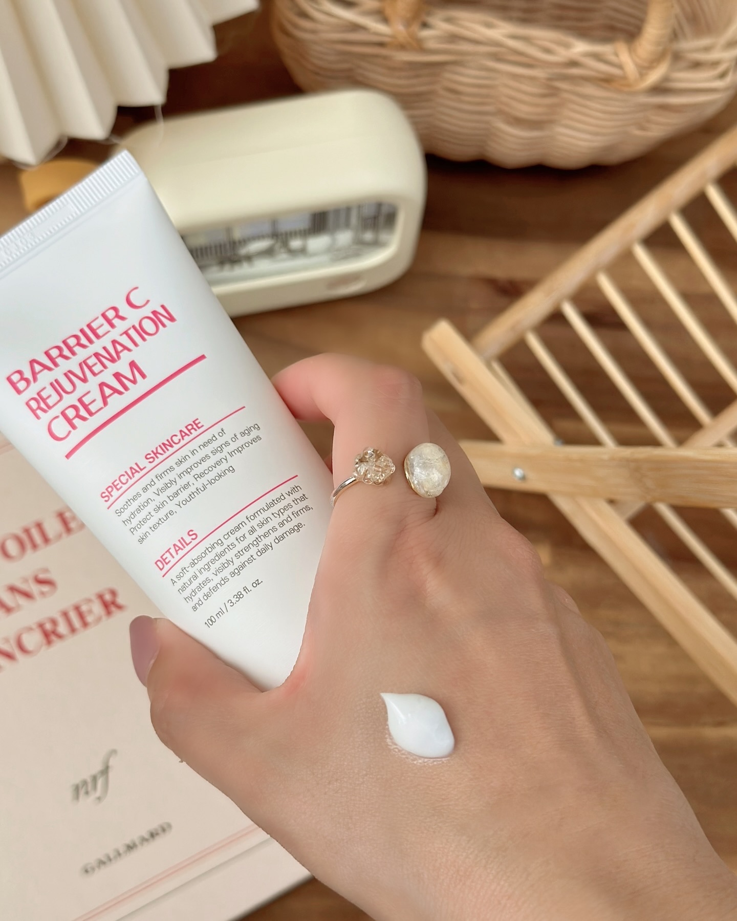 バリアCリジュバーネーションクリーム/CELL BY CELL/フェイスクリームを使ったクチコミ（2枚目）