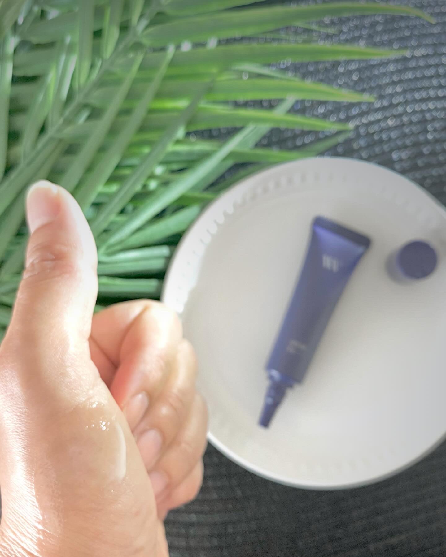 WHITE VEIL ブライトセラムUV/WHITE VEIL/日焼け止めローションを使ったクチコミ（3枚目）