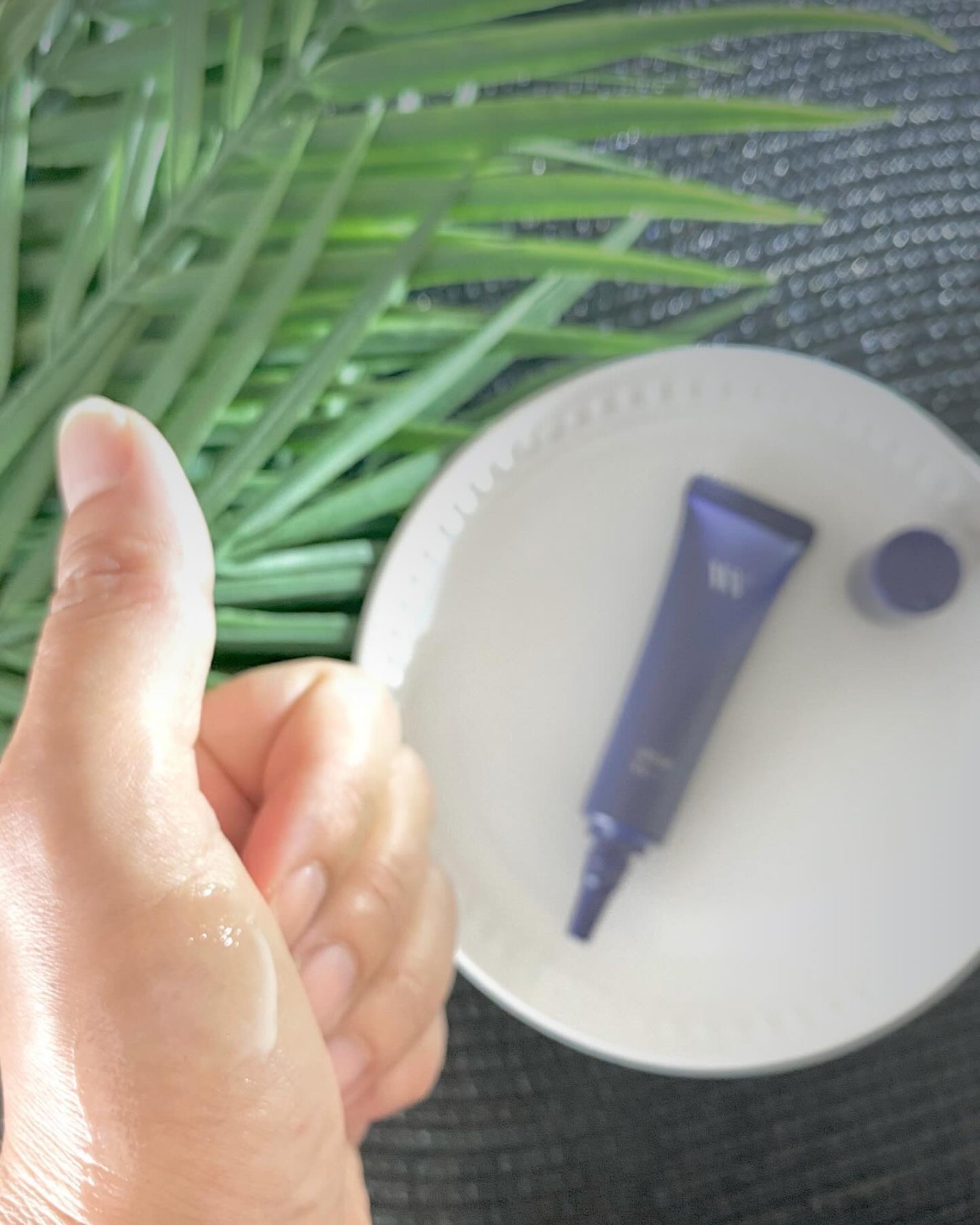 WHITE VEIL ブライトセラムUV/WHITE VEIL/日焼け止めローションを使ったクチコミ(3枚目)