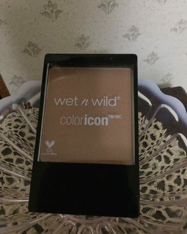 Color Icon Blush/wet 'n' wild/パウダーチークを使ったクチコミ（1枚目）