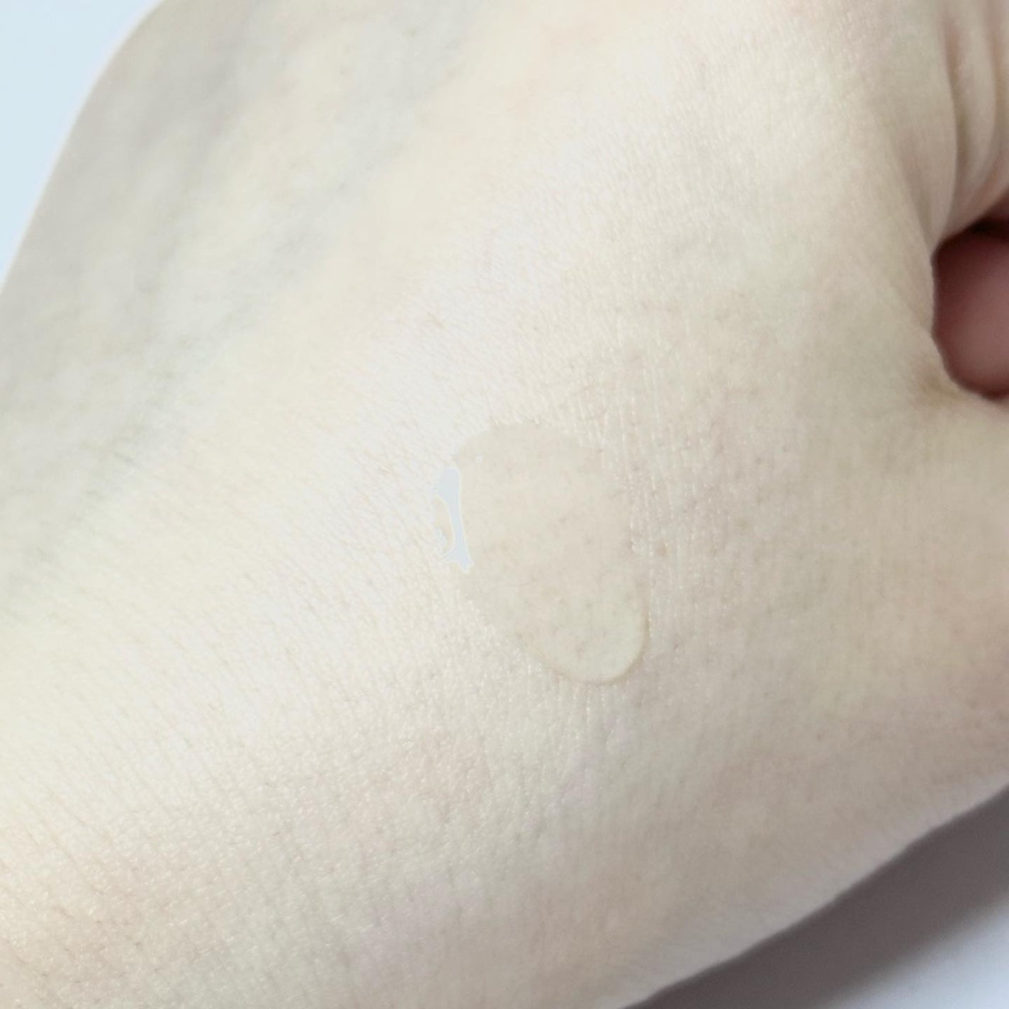 パフュームヘアオイル ヒノキ/La'dor/ヘアオイルを使ったクチコミ(4枚目)